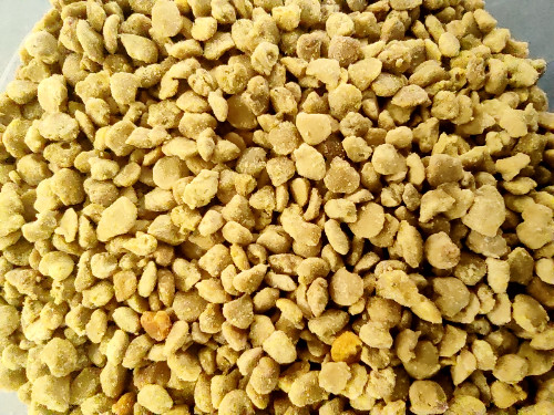 bee pollen feed protein